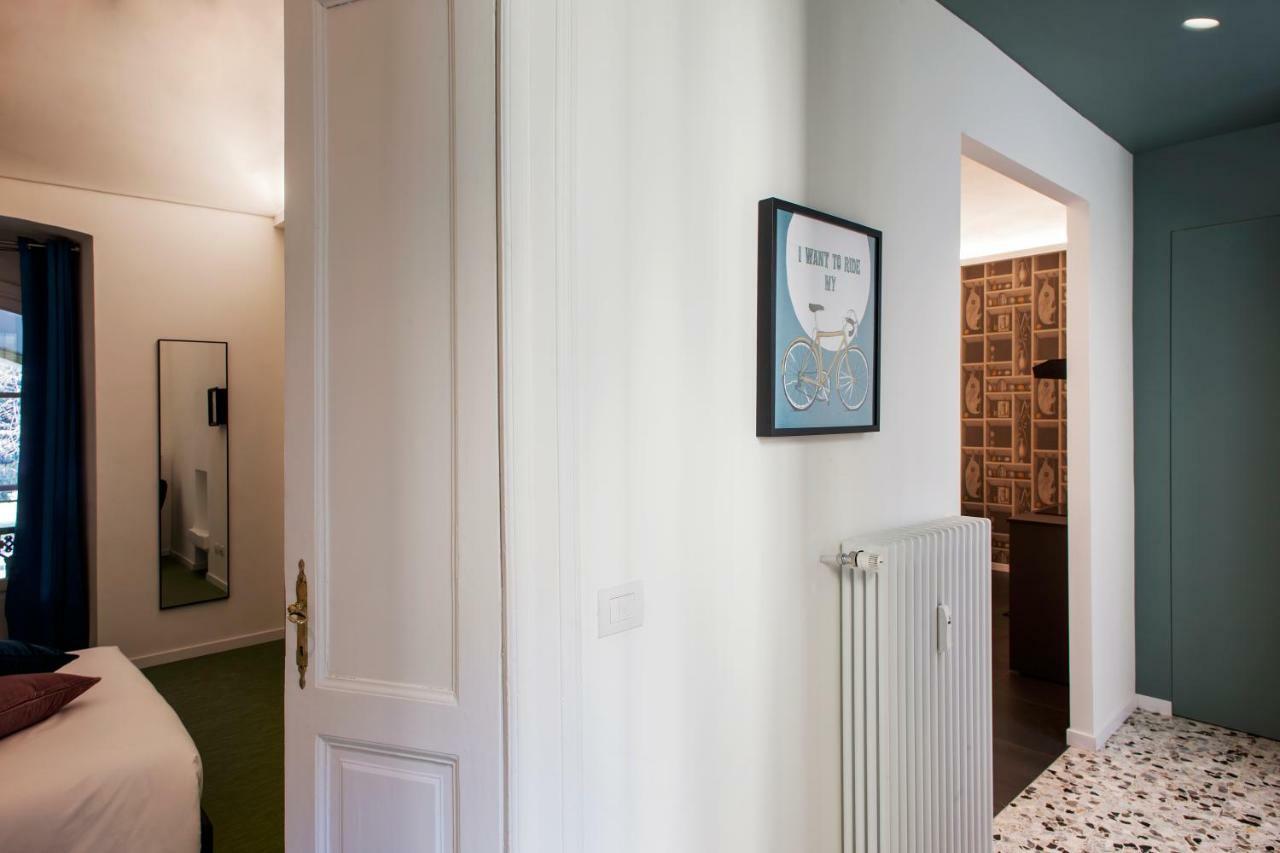 Apartamento Le Tre Madame Turín Exterior foto